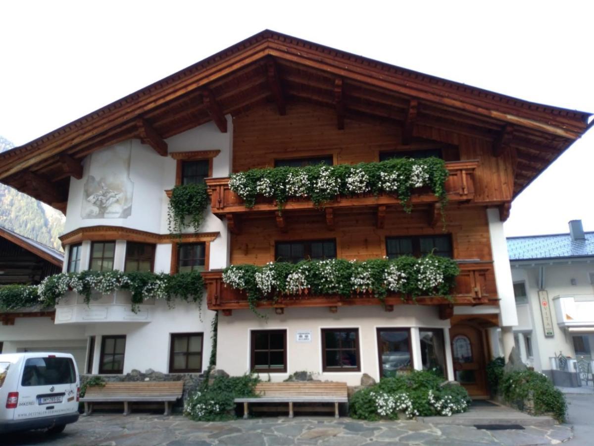 Ondres'N Hof Hotel Langenfeld Exterior photo